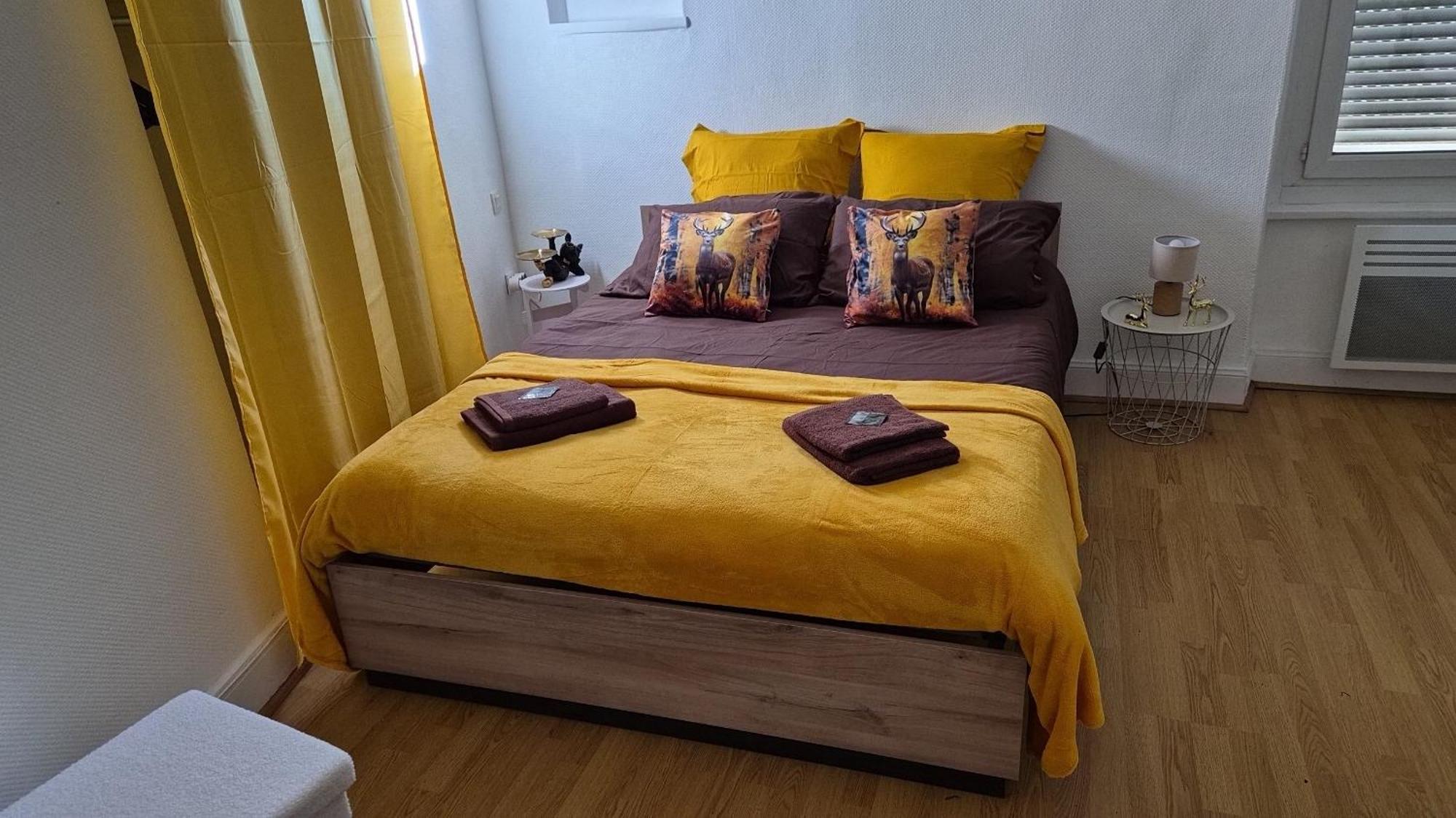 Le Sixty Apartment แซ็ง-โกแด็งส์ ภายนอก รูปภาพ